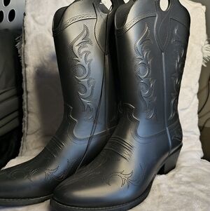 No boundaries Women's Western Cowboy Boots Rain Boots NWT